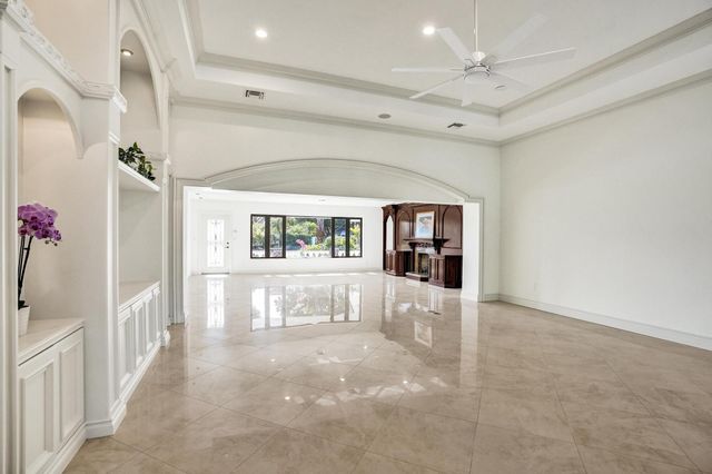 2425 Fryer Point, Fort Lauderdale, FL 33305