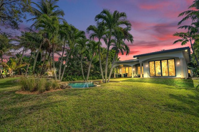 2425 Fryer Point, Fort Lauderdale, FL 33305