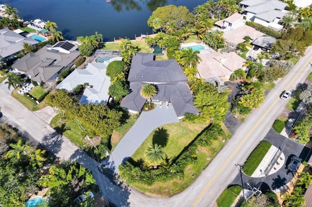 2425 Fryer Point, Fort Lauderdale, FL 33305