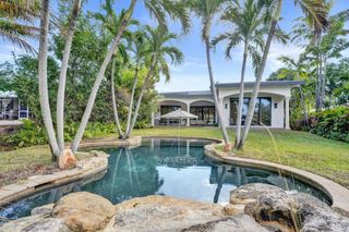 2425 Fryer Point, Fort Lauderdale, FL 33305