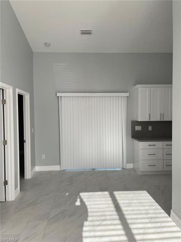 132 SW 9th AVE, Cape Coral, FL 33991