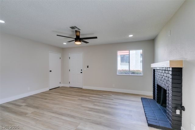 3638 Villa Knolls East Drive, Las Vegas, NV 89120