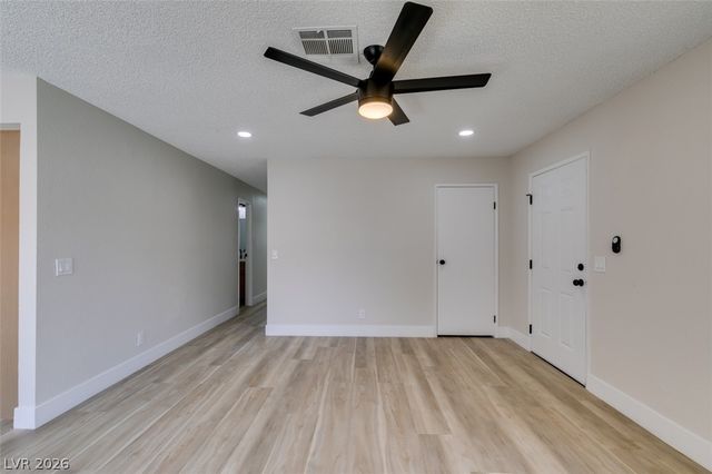 3638 Villa Knolls East Drive, Las Vegas, NV 89120