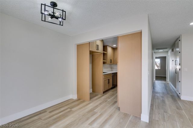 3638 Villa Knolls East Drive, Las Vegas, NV 89120