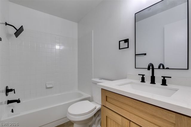 3638 Villa Knolls East Drive, Las Vegas, NV 89120