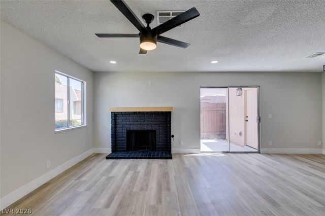3638 Villa Knolls East Drive, Las Vegas, NV 89120
