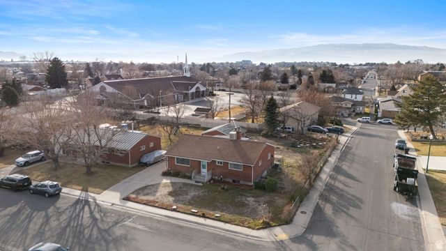 912 S 100 E, Orem, UT 84058