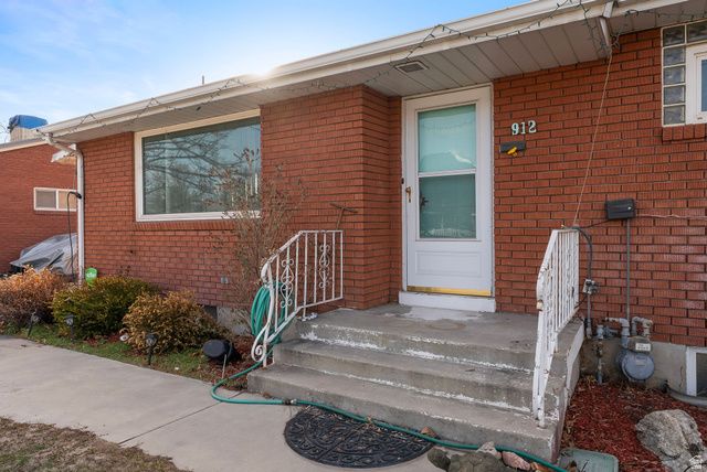 912 S 100 E, Orem, UT 84058