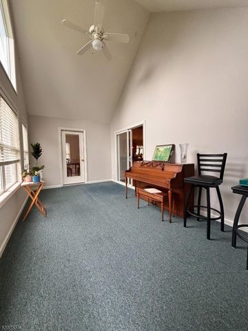 5 Little Tarn Ct, Hardyston Twp., NJ 07419