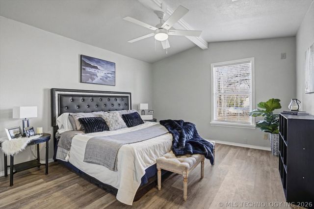 5036 S 27th West Avenue, Tulsa, OK 74107