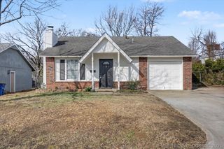 5036 S 27th West Avenue, Tulsa, OK 74107