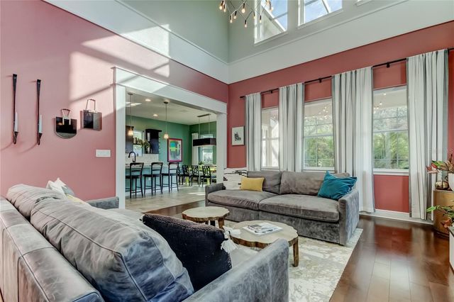 11403 QUIET FOREST DRIVE, Tampa, FL 33635