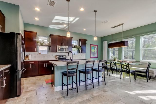 11403 QUIET FOREST DRIVE, Tampa, FL 33635