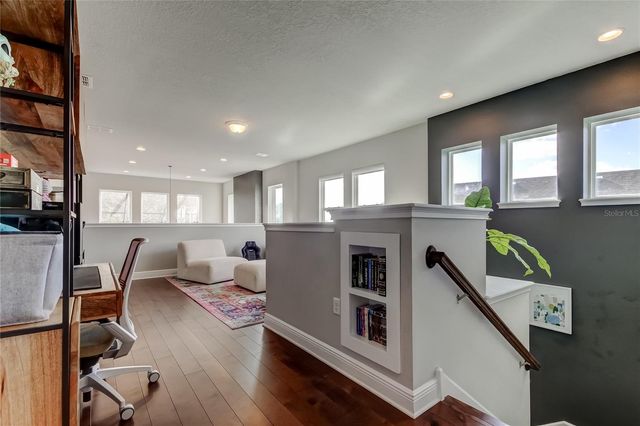 11403 QUIET FOREST DRIVE, Tampa, FL 33635