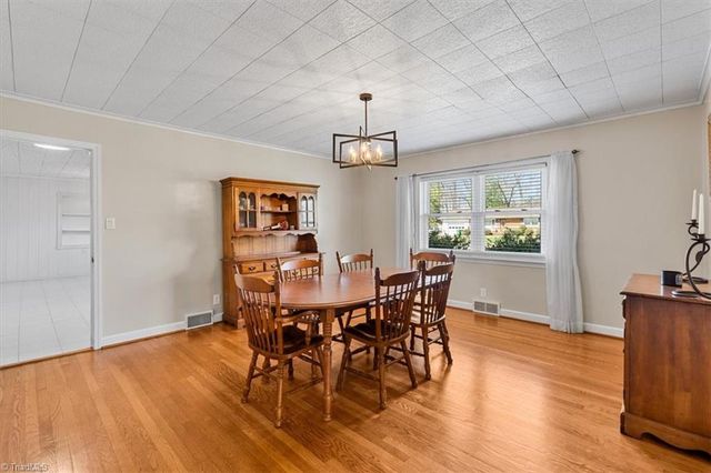 3570 Annie Lane, Walkertown, NC 27051