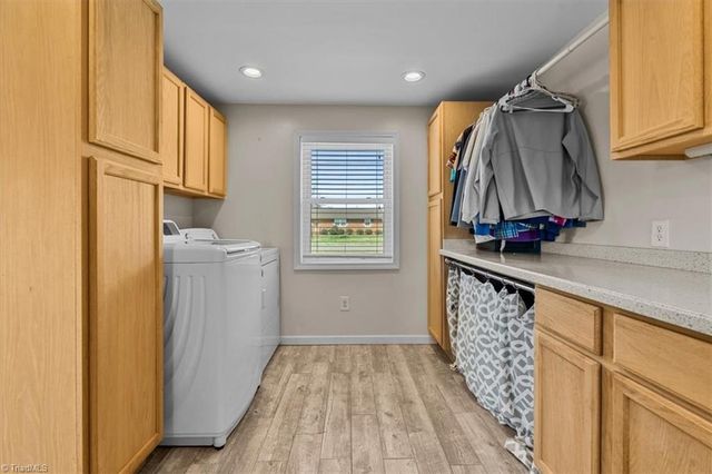 3570 Annie Lane, Walkertown, NC 27051