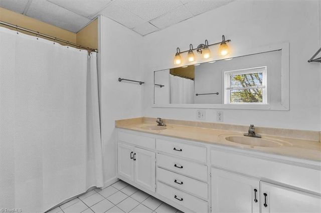 3570 Annie Lane, Walkertown, NC 27051