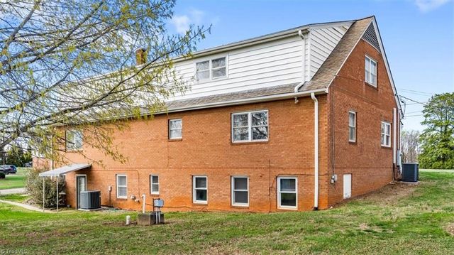 3570 Annie Lane, Walkertown, NC 27051