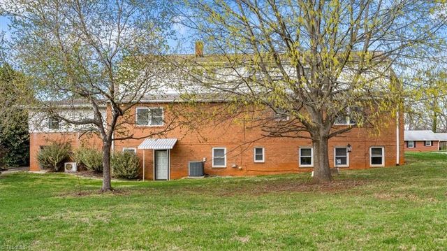 3570 Annie Lane, Walkertown, NC 27051