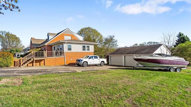 3570 Annie Lane, Walkertown, NC 27051