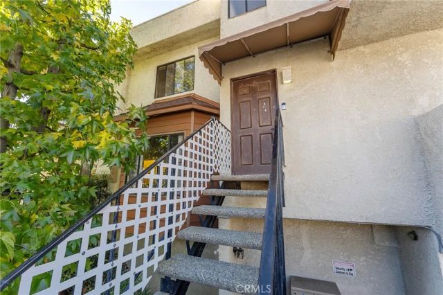 10219 Pinewood 2, Tujunga, CA 91042