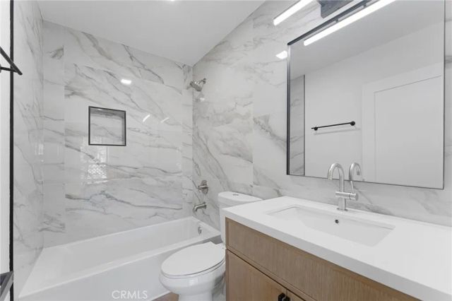 10219 Pinewood 2, Tujunga, CA 91042