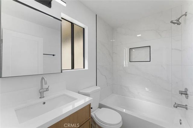 10219 Pinewood 2, Tujunga, CA 91042