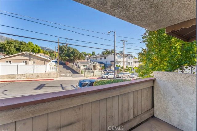 10219 Pinewood 2, Tujunga, CA 91042