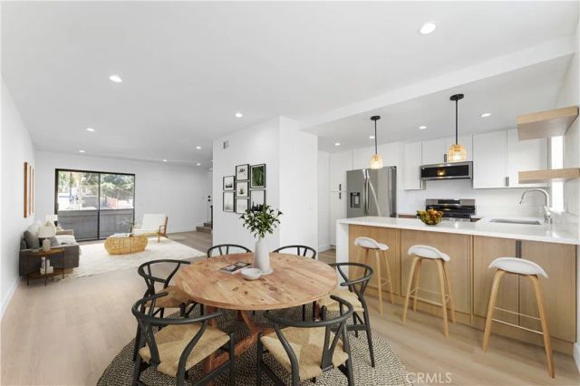 10219 Pinewood 2, Tujunga, CA 91042