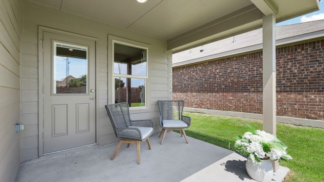 4221 TRICKLING CREEK Lane, Fort Worth, TX 76036