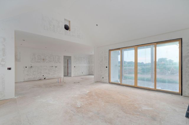 1783 S Pinecone Path, Springfield, MO 65809
