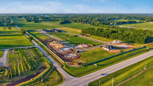 1783 S Pinecone Path, Springfield, MO 65809