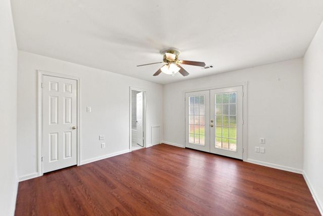 10715 Wickersham Lane, Houston, TX 77042