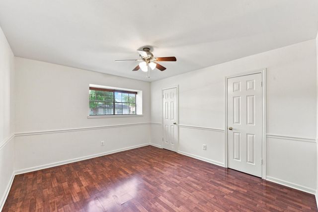 10715 Wickersham Lane, Houston, TX 77042