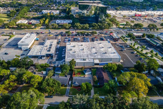 10715 Wickersham Lane, Houston, TX 77042