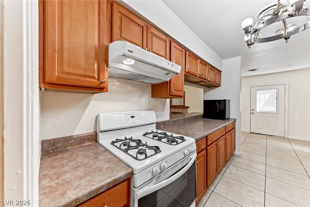 229 Shadow Lane, Las Vegas, NV 89106