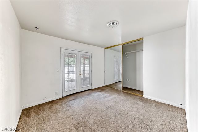 229 Shadow Lane, Las Vegas, NV 89106
