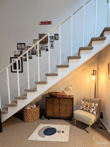 4701 Huron Dr, Pensacola, FL 32507