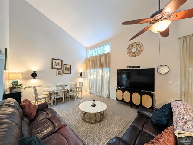 4701 Huron Dr, Pensacola, FL 32507