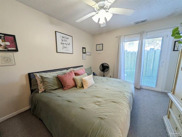 4701 Huron Dr, Pensacola, FL 32507