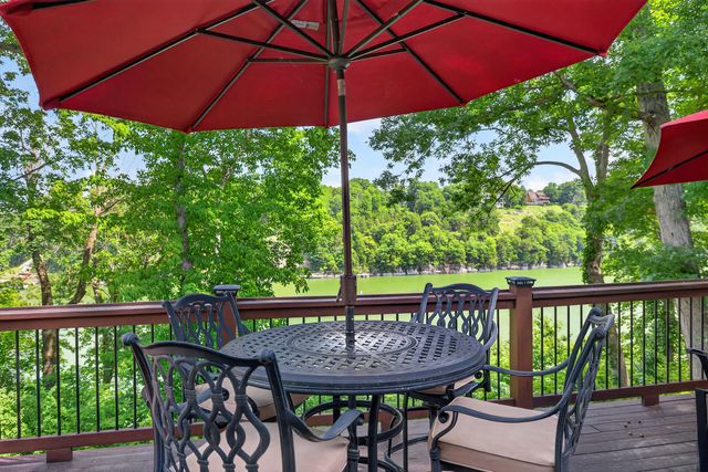 321 Herrington Woods Road, Harrodsburg, KY 40330