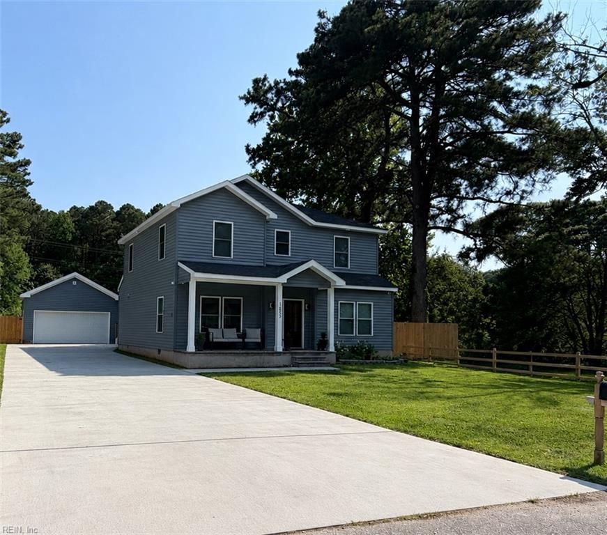 1853 S Streamline DR, Virginia Beach, VA 23454