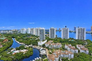 1000 W Island Boulevard 1812, Aventura, FL 33160