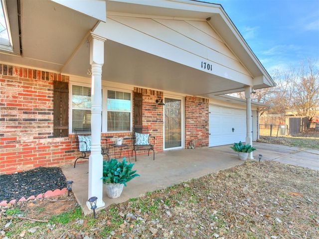 1701 S Luther Road, Harrah, OK 73045