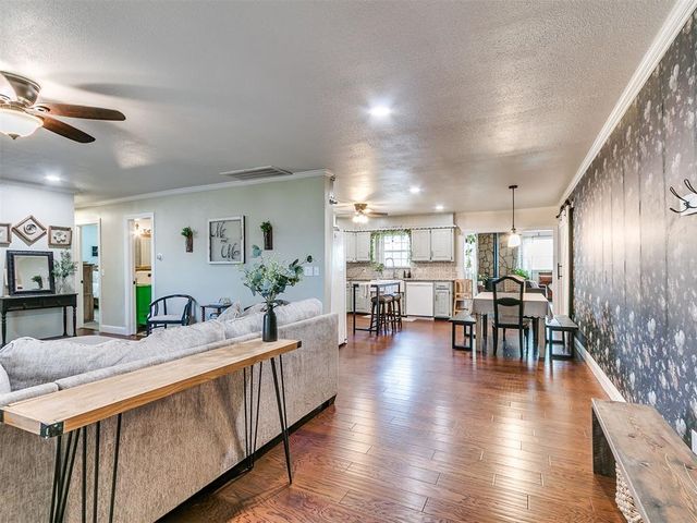 1701 S Luther Road, Harrah, OK 73045