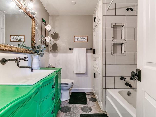 1701 S Luther Road, Harrah, OK 73045