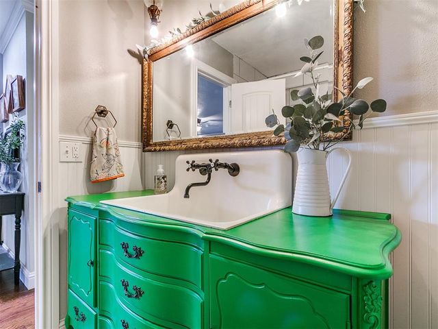 1701 S Luther Road, Harrah, OK 73045