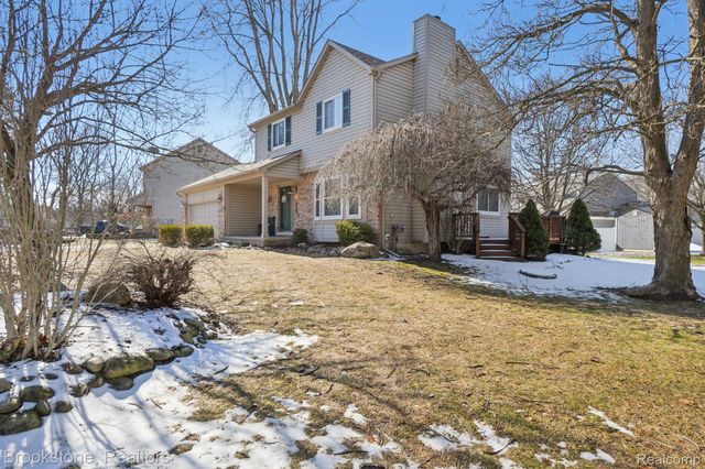 4207 Sunburst Avenue, Waterford Charter Township, MI 48329