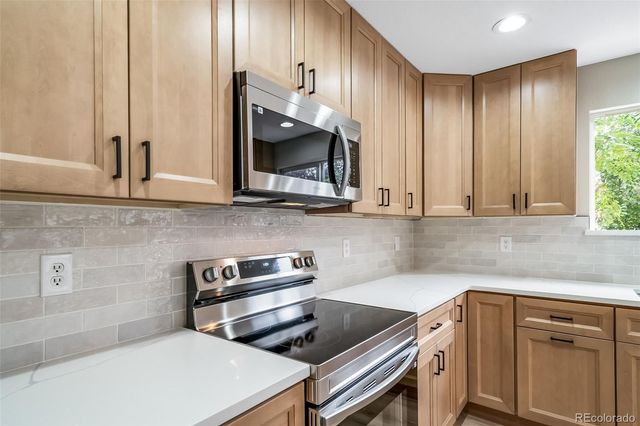 6908 Autumn Ridge Drive, Fort Collins, CO 80525