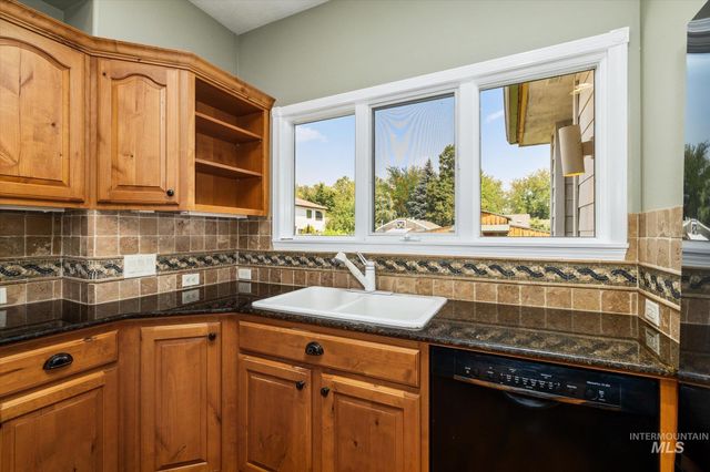 5810 W Castle Drive, Boise, ID 83703